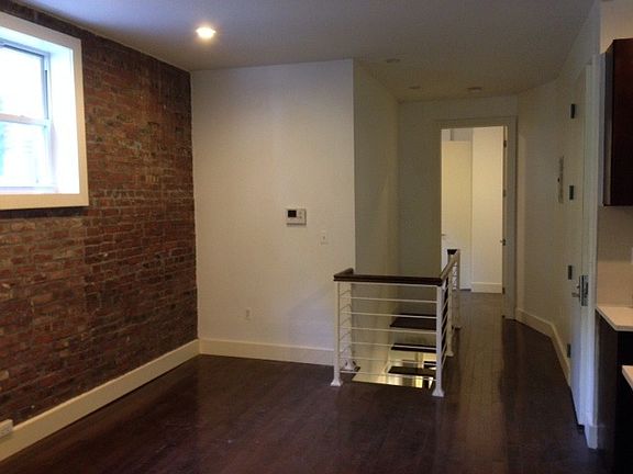 2nd image of 816 Prospect Pl #1FRNT