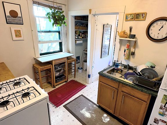 3rd image of 2220 Emerson Ave S APT 3B