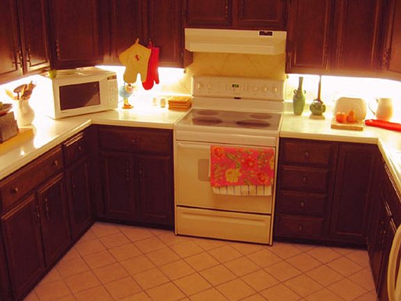3rd image of 3354 S Eden Dr