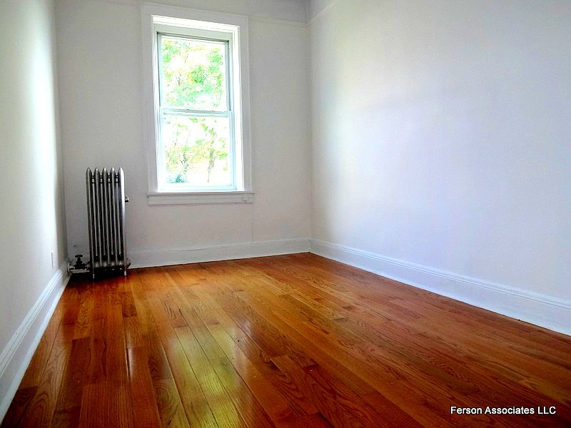 2nd image of 4738 48th St APT 3R