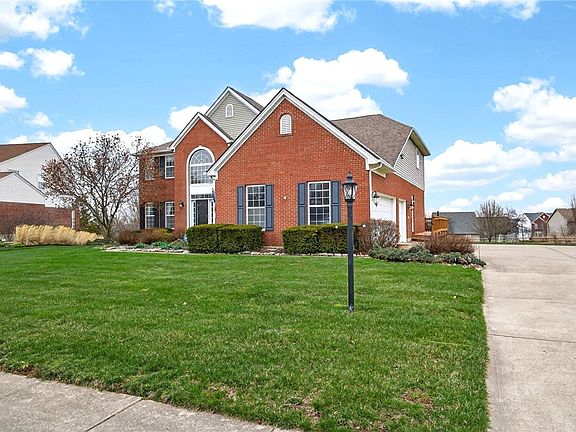 3rd image of 48 Dinsley Pl