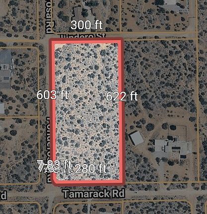 4th image of 12 Tamarack Rd