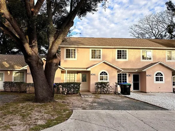 6741 Magnolia Pointe Cir, Orlando, FL 32810