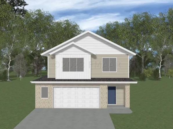 6021 Kodiak Ln, Horace, ND 58047