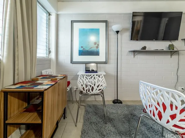 410 Nahua St APT 204, Honolulu, HI 96815