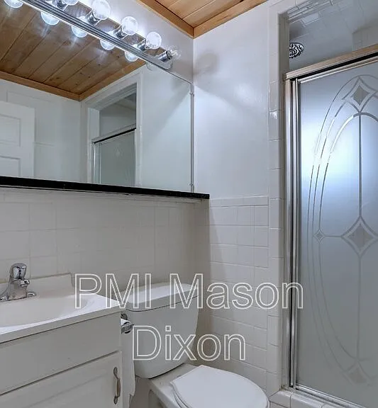 632 S Broadway #200 — Photo 10