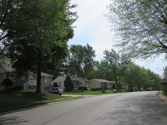 4th image of 2817 NW Kingsridge Dr