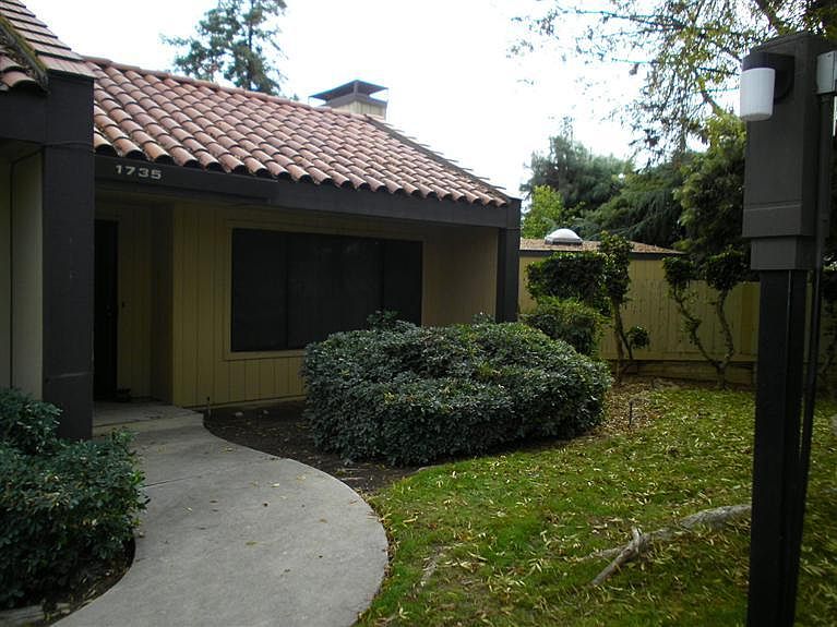 1st image of 1735 W Santa Ana Ave