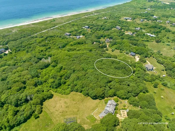 0 Old Field Rd, Aquinnah, MA 02535