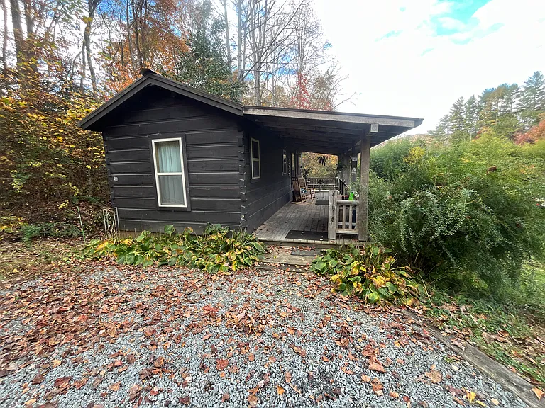 132 Yellow Pine Rd — Photo 10