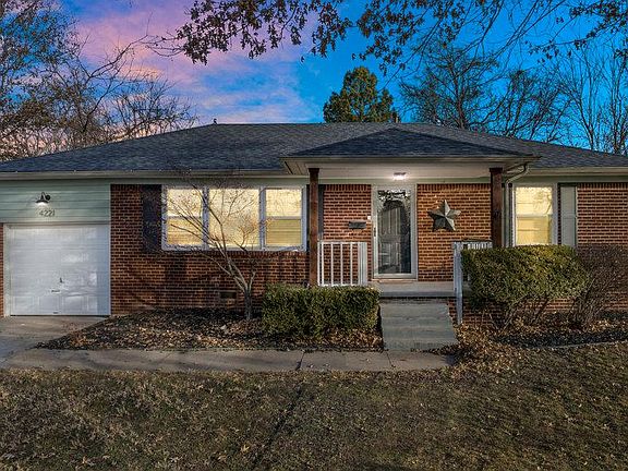 Twilight - Front of house