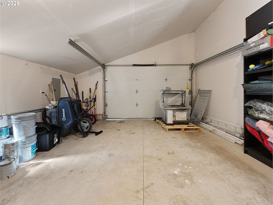 28th image of 65121 E Lupine Dr