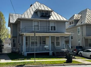 905 E Burlington St, Iowa City, IA