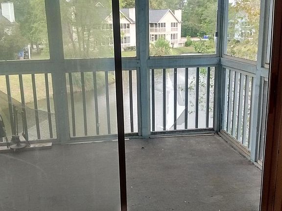 5th image of 2030 Coldspring Dr APT H