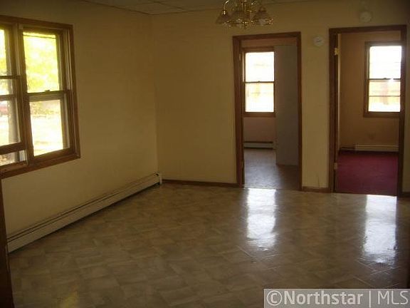 3rd image of 222 N 11th