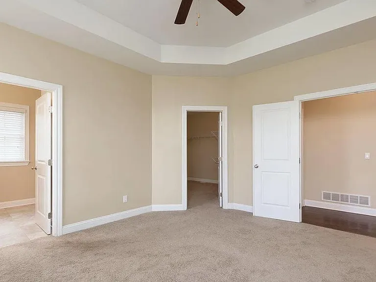 70 Cobblestone Ln — Photo 7