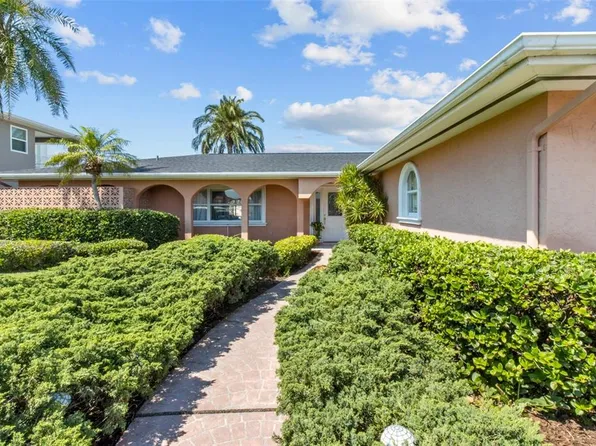 6434 2nd Palm Point St, Saint Petersburg, FL 33706