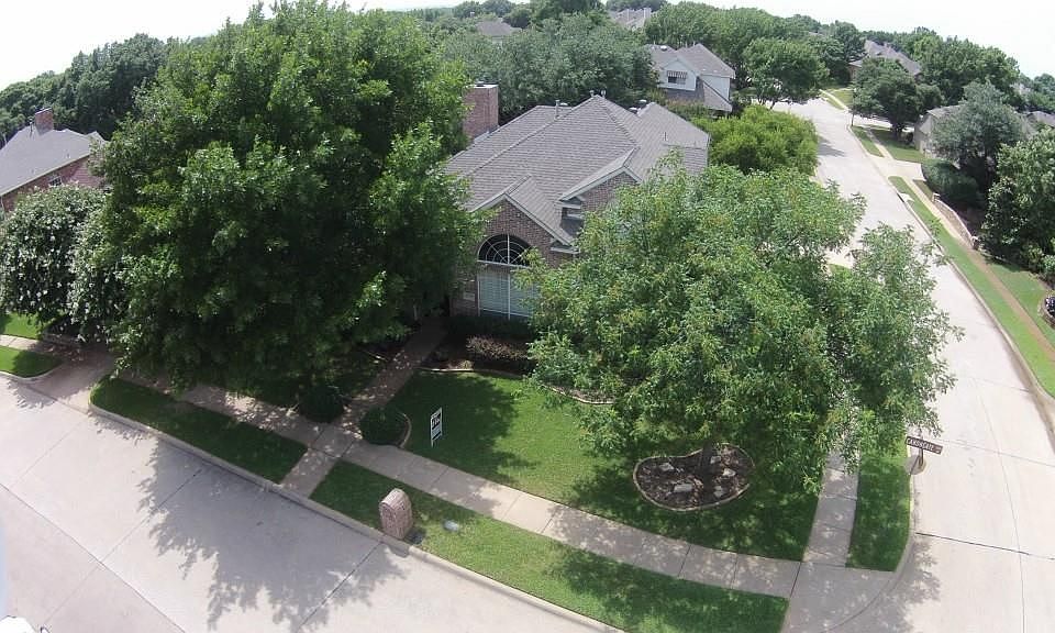 1st image of 1009 Canongate Dr