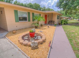 5820 Jacaranda Ave, Lakeland, FL 33809