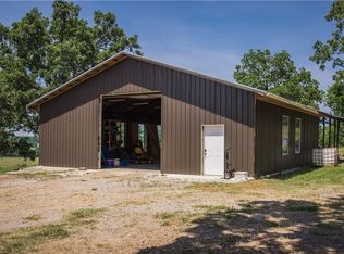 12686 Centerpoint Church Rd, Prairie Grove, AR 72753