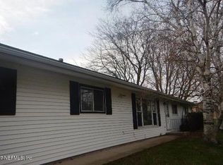 109 Seminole Pl NW, Poplar Grove, IL 61065