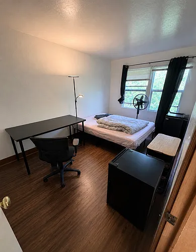 1780 Le Roy Ave Photo 1