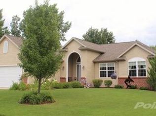 401 W Essex Dr, Saint Louis, MI 48880