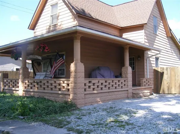 206 E North St, Akron, IN 46910