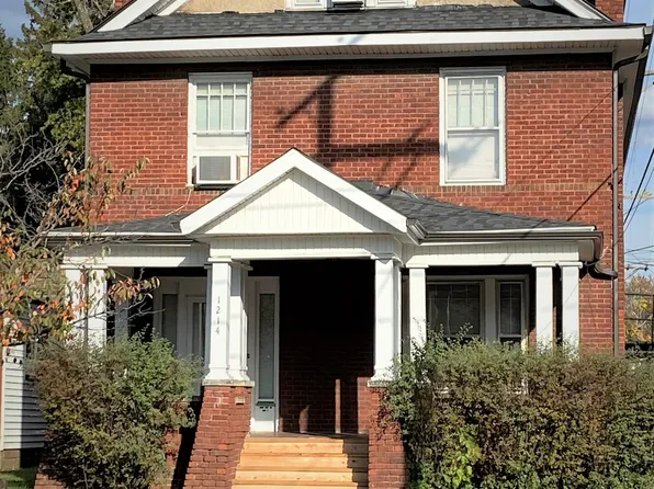 1214 8th St #3, Huntington, WV 25701