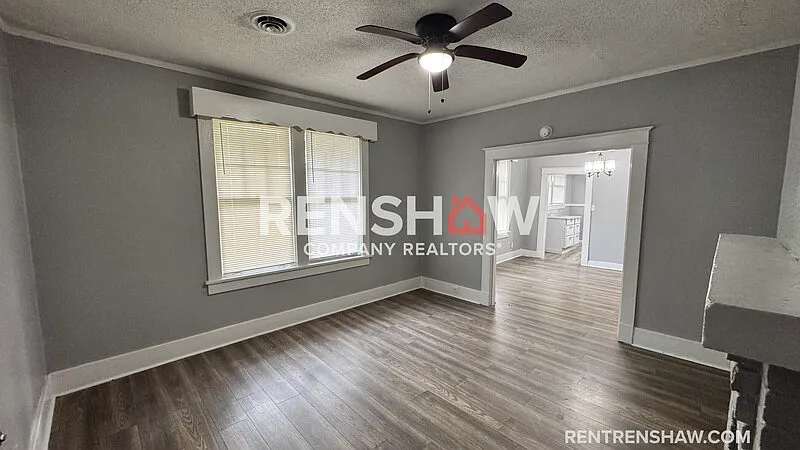 3 bed, 1.0 bath, 1200 sqft, $1,275 — Photo 3