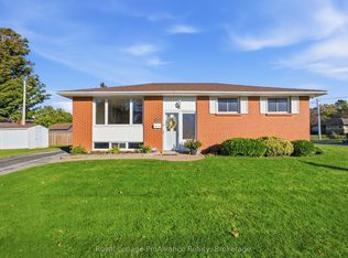 572 Elizabeth St, Cobourg, ON K9A 2A2