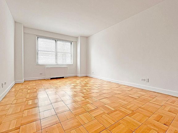 5th image of 500 E 77th St APT 1712