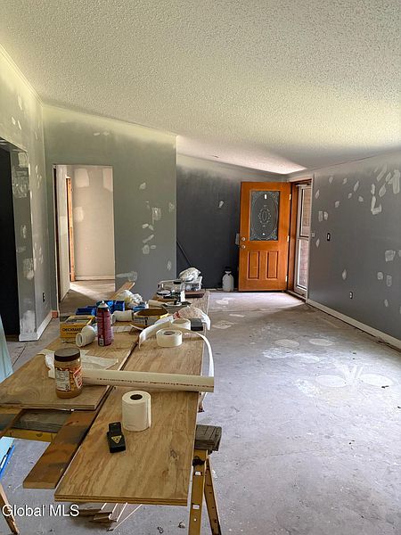 4th image of 92 Brickhouse Road