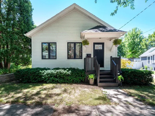 2519 S Superior STREET, Milwaukee, WI 53207