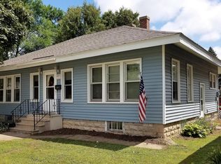 807 Whitewater Ave, Saint Charles, MN 55972