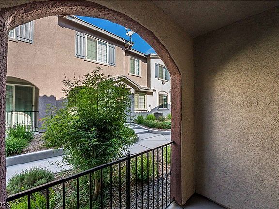 4th image of 8442 Classique Ave Unit 103