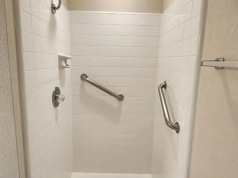 4326 Fair Oaks Blvd — Photo 34