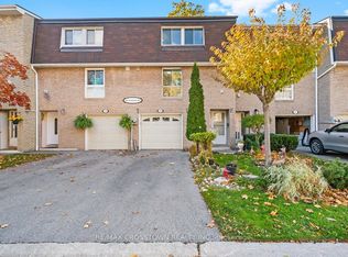 627 Rathburn Rd #20, Toronto, ON M9C3T5