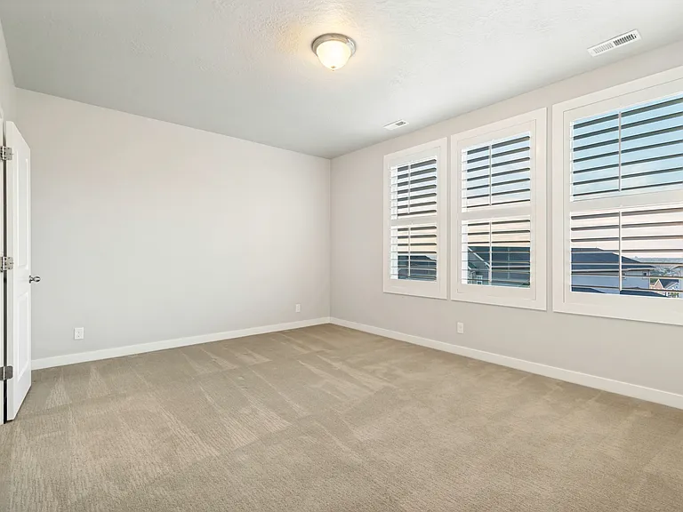 966 E Deer Arch Ln — Photo 11
