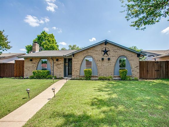 2nd image of 2122 Village Crest Dr