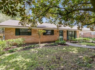 304 Sunny Ln, Lafayette, LA 70506