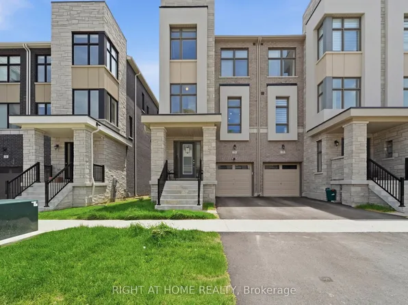 75 Puisaya Dr, Richmond Hill, ON L4E 1L2