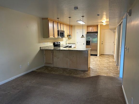 5th image of 1044 E 400 S APT 306A