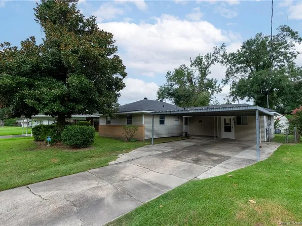 1400 Meadow Dr, Lake Charles, LA 70607