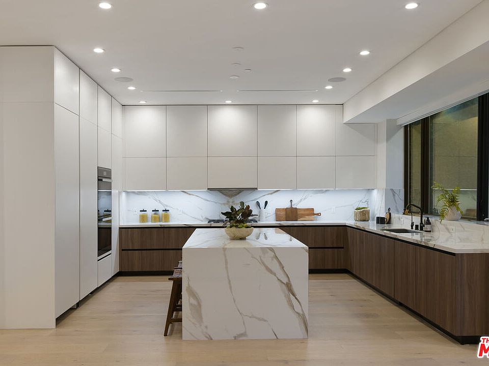 mayte♡ 4128 Misty Meadow Ct N, Jacksonville, FL 32210 | Zillow