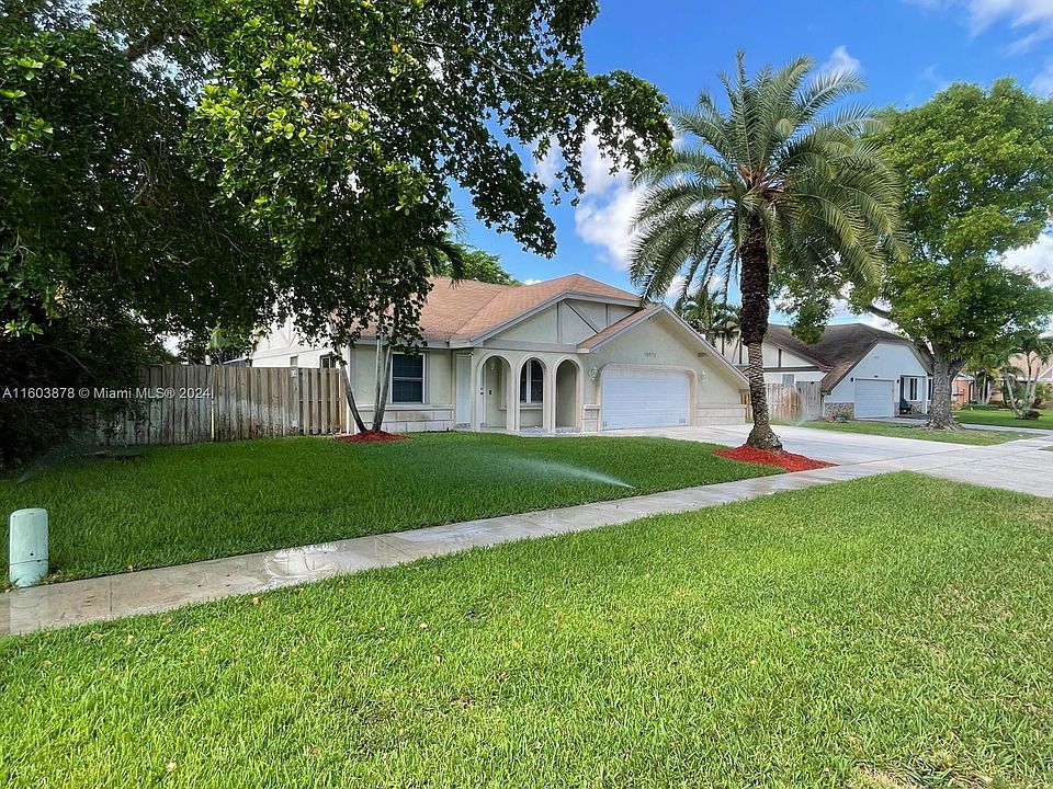 1st image of 15972 E Wind Cir