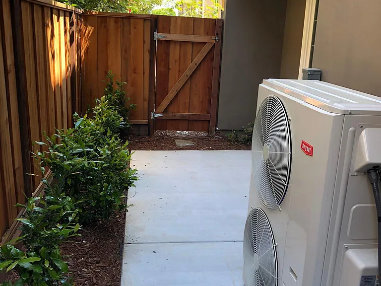 2233 Ida Dr — Photo 34