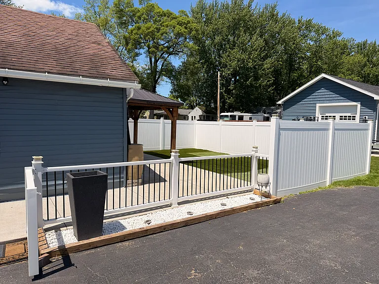 2137 River Rd — Photo 38
