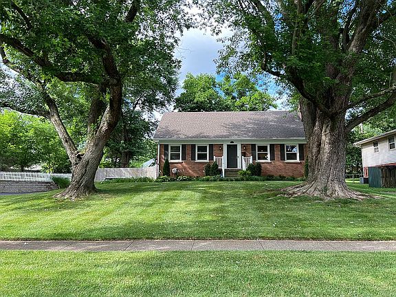 2nd image of 1133 Lane Allen Rd