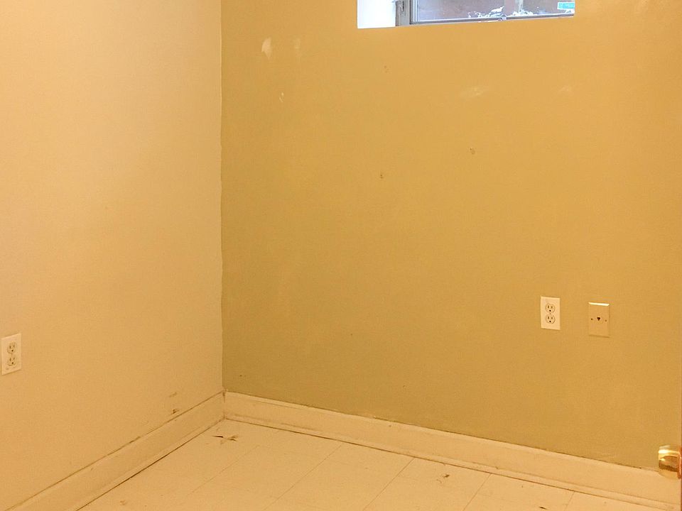 1st image of 4309 N Keeler Ave #1